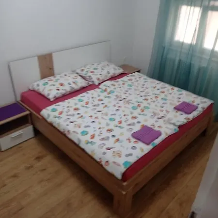 Apartment Vida 1Floor In The Old Part Of Baska Exterior photo