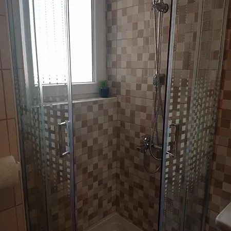 Apartment Vida 1Floor In The Old Part Of Baska Exterior photo