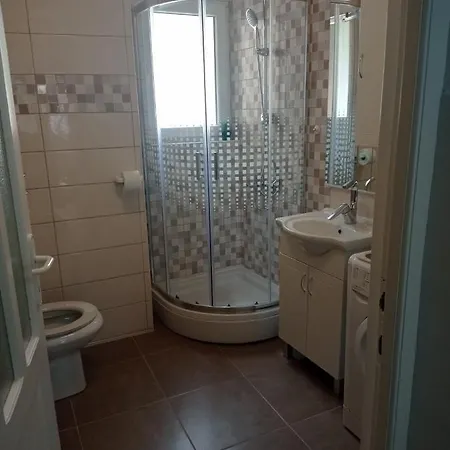 Apartment Vida 1Floor In The Old Part Of Baska Exterior photo