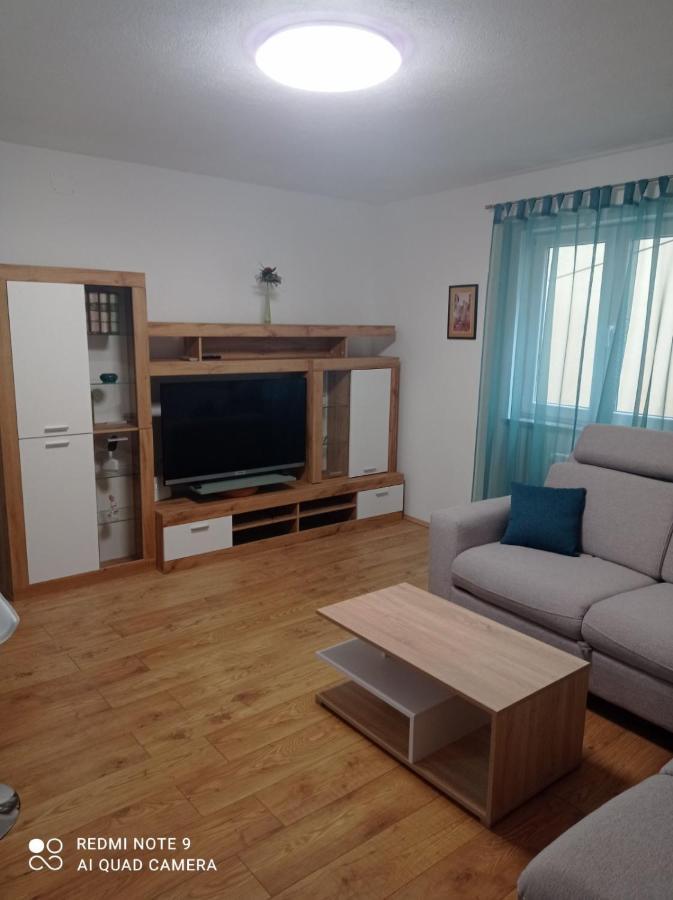 Vida 1floor In The Old Part Of * Baska (Krk)