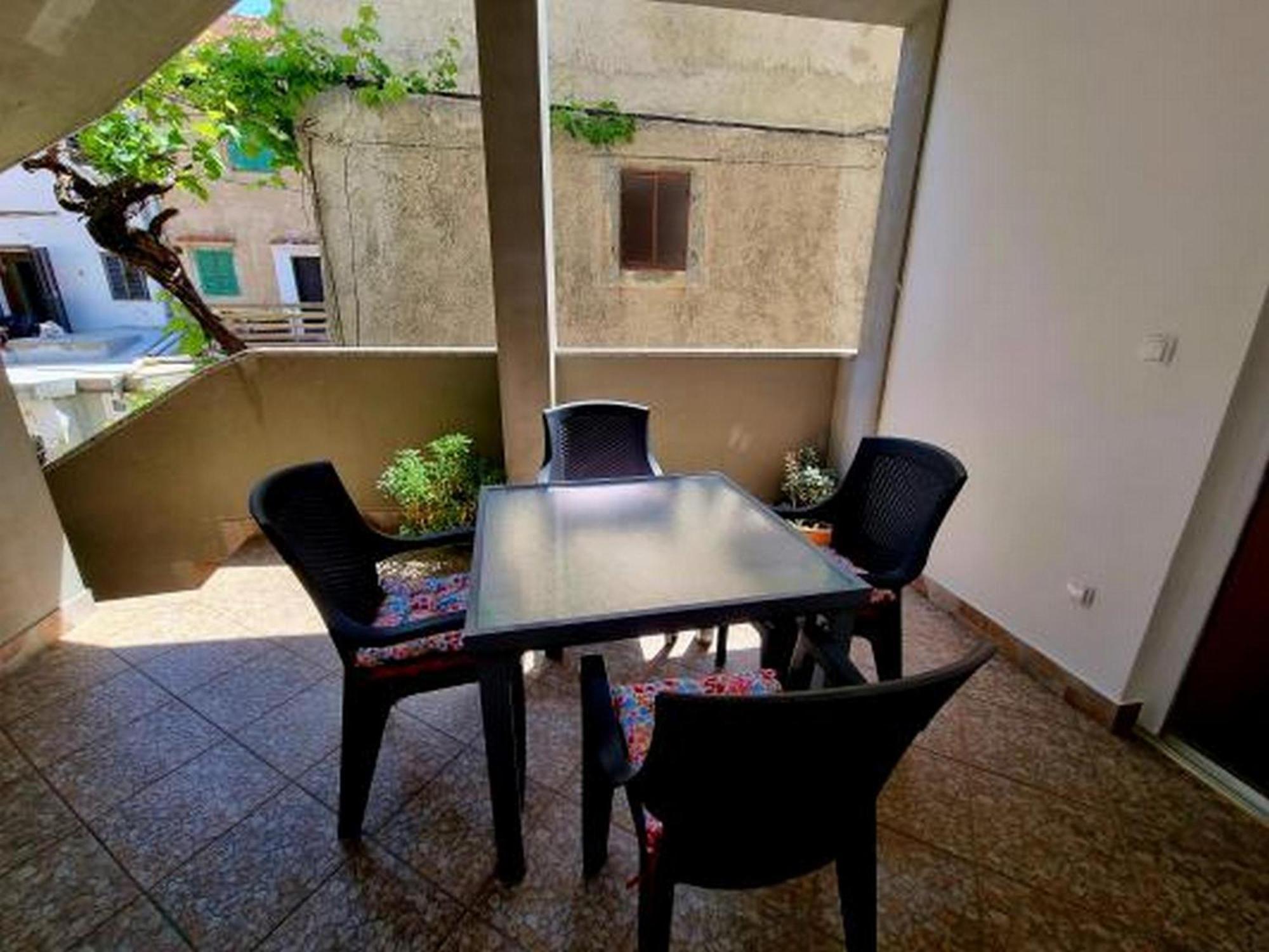 Vida 1floor In The Old Part Of Baska (Krk)